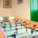 Vue Avec Piscine -15pers - Vieux Port De