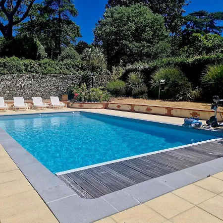Vue Avec Piscine -15pers - Vieux Port De * Pornic