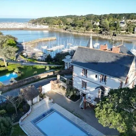 Vue Avec Piscine -15pers - Vieux Port De Порник