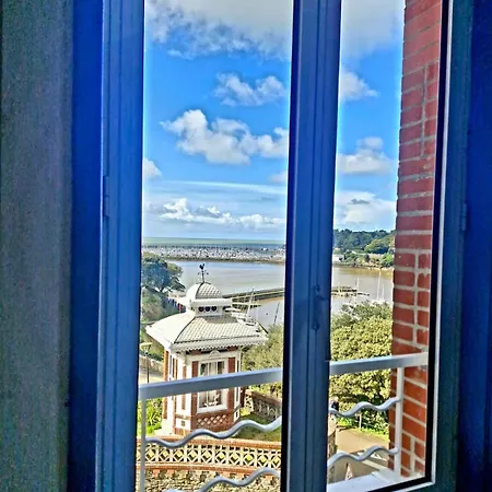 Вилла Vue Avec Piscine -15pers - Vieux Port De Порник