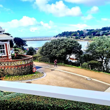 Vue Avec Piscine -15pers - Vieux Port De Вилла *